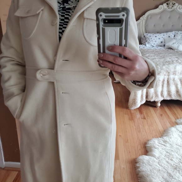 Jacket - Picture 2 of 4